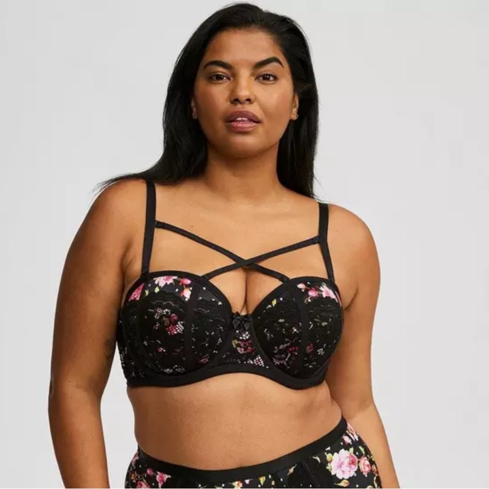 NWT Bombshell Everyday Strapless Push-Up Bra